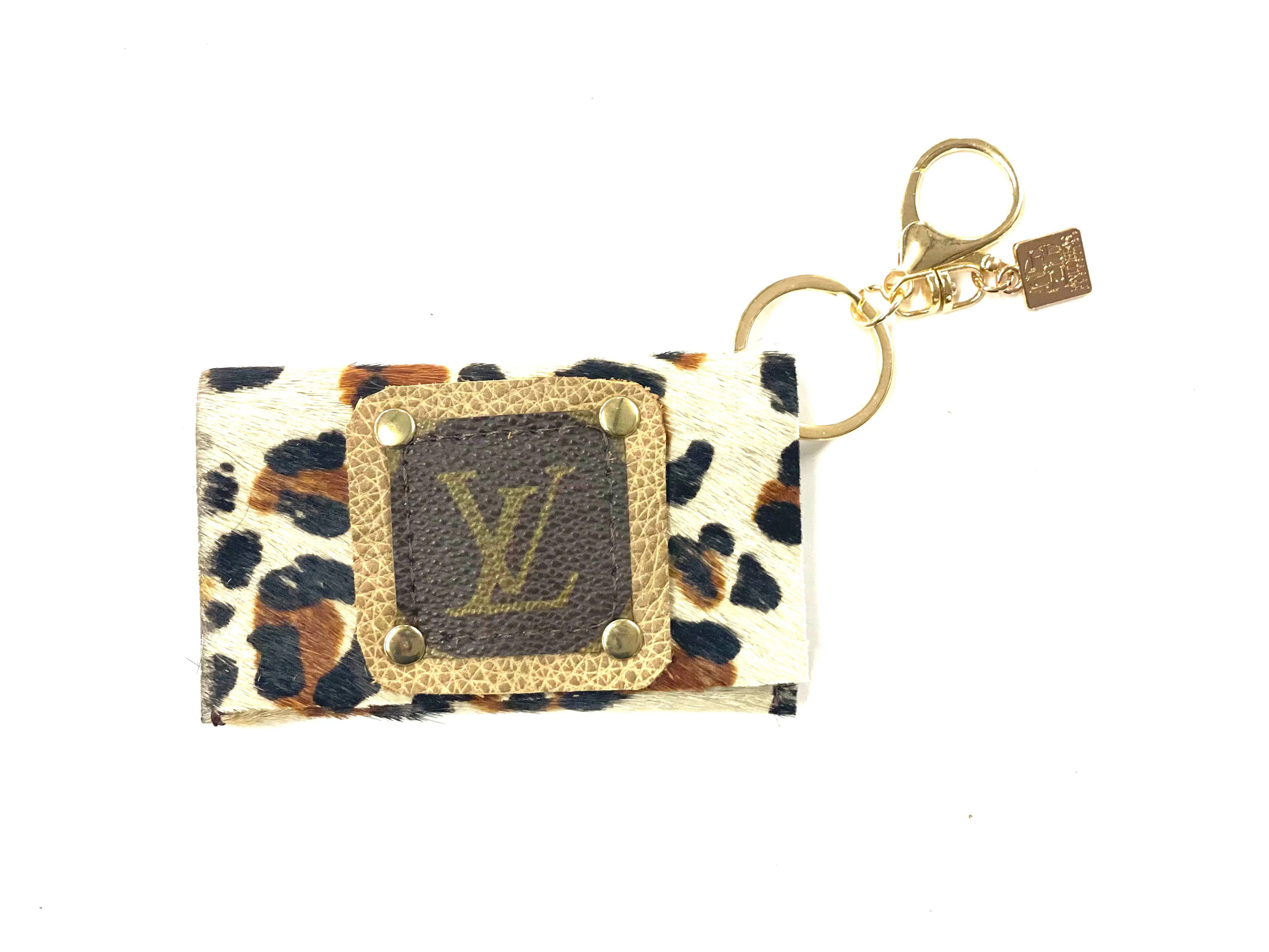 Cardholder in leopard with LV patch