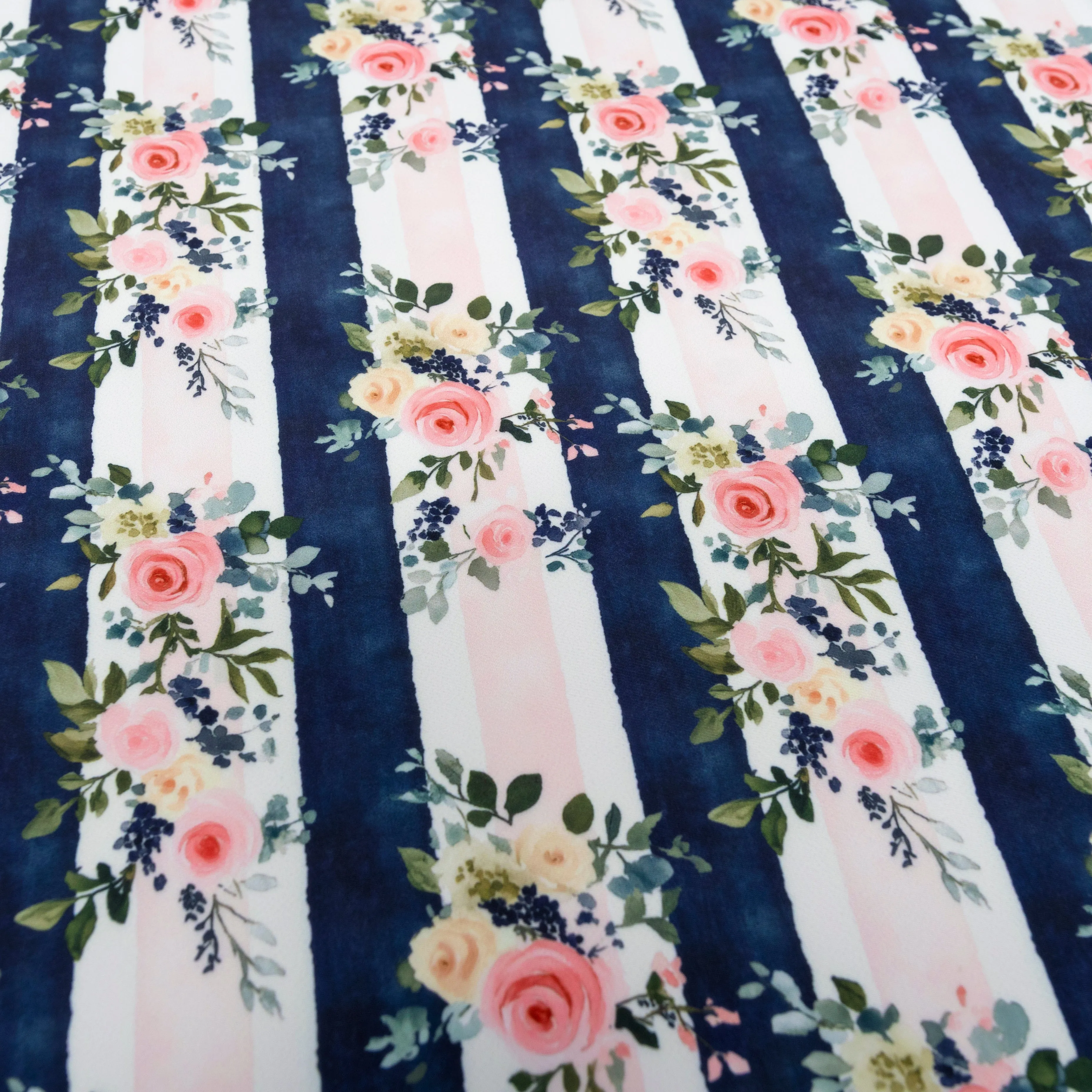 LinerTex ™ - Striped Elegance - 18" x 58" Roll