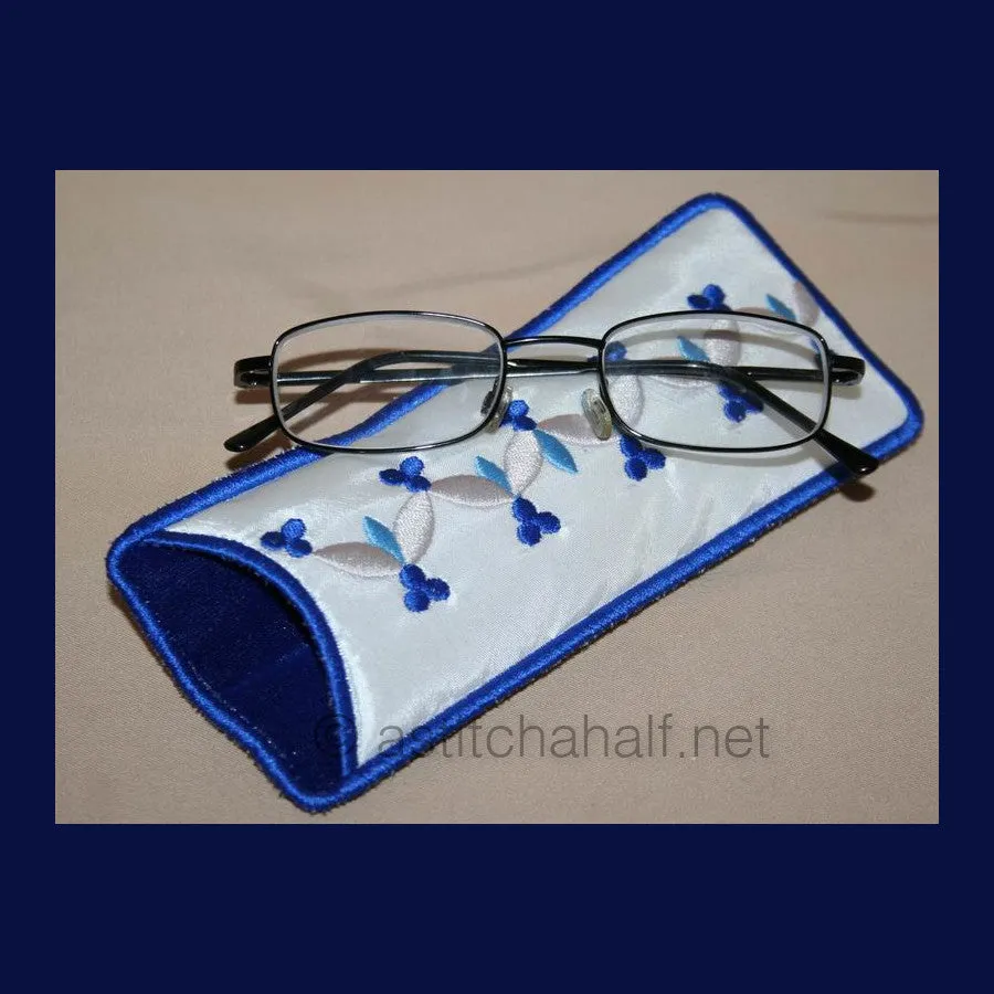 Royal Eyeglass Cases 02